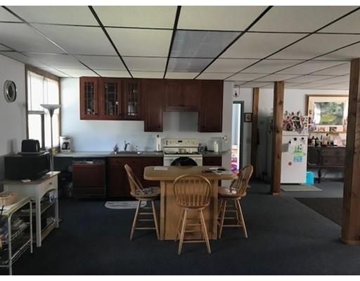 824 Taunton Ave, Seekonk, MA 02771